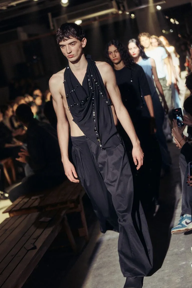 Desfile jtbyjt en Piso Cuatro